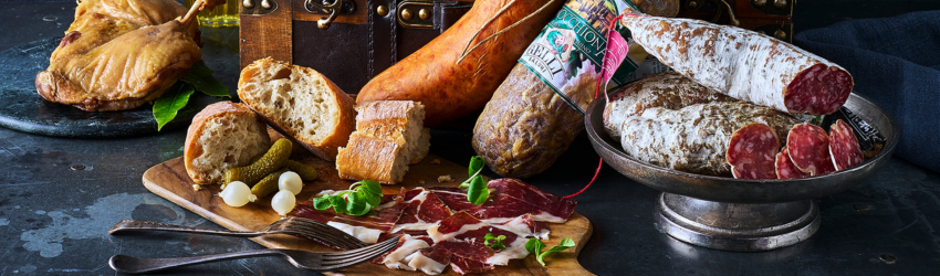 charcuterie hamper