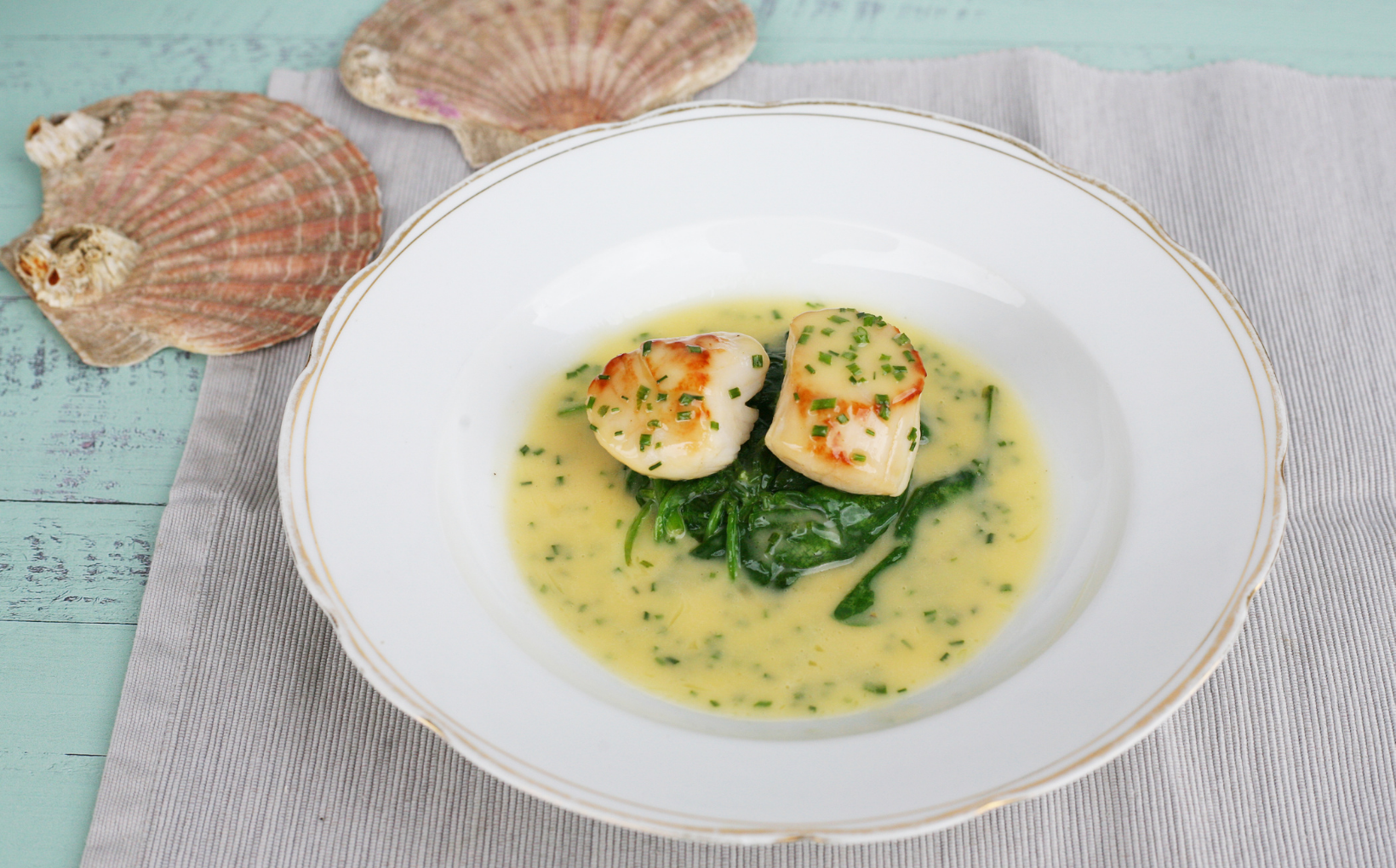 Scottish King Scallops Recipe with Beurre Blanc