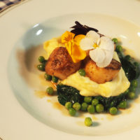 Scallops with Viola Flowers