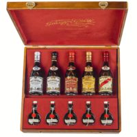 a Giuseppe Giusti Coffanetto Balsamic Gift Set